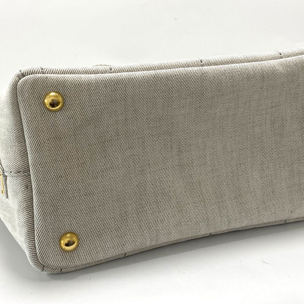 プラダ カナパ クリーニング 黄ばみ シミ抜き 修理