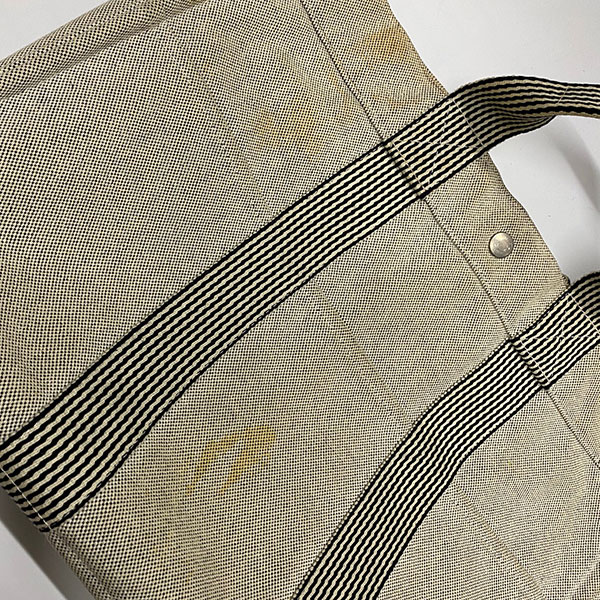 エルメス フールトゥ キャンバス生地のクリーニング・シミ取り ビフォーアフター