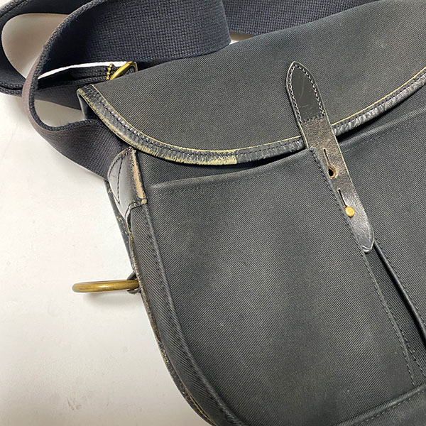 ブレディ バッグ 色褪せ 染め直し キャンバス 修理