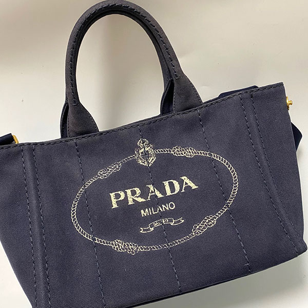 プラダ カナパ クリーニング 染め直し 色褪せ カビ跡 白抜け